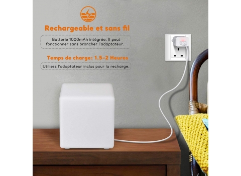 Cube lumineux 16 couleurs sur batterie 20 cm 