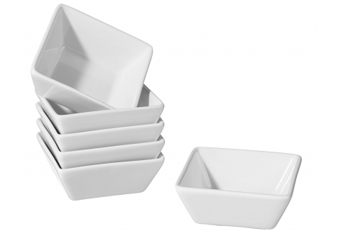 Coupelle blanche en porcelaine : 10 x 10 cm x 4,5(h)