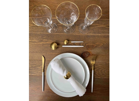 Table de réception rectangulaire Vintage en Bois :  213 cm x 102 cm (8 à 10 invités)