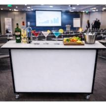 Bar mobile à roulettes pliable