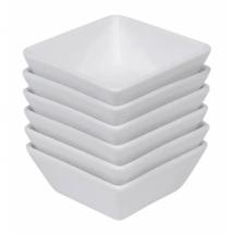 Coupelle blanche en porcelaine : 10 x 10 cm x 4,5(h)
