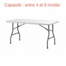 Table rectangulaire - 152 cm x 76 cm (4 à 6 invités)